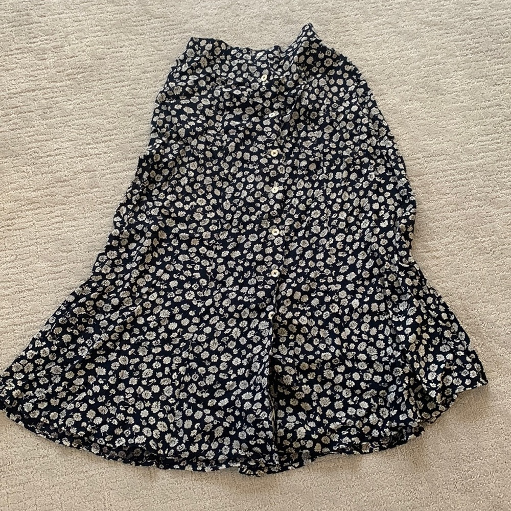 Very cute fall skirt #fall